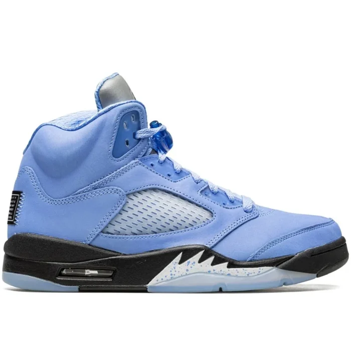 Air Jordan Retro 5 'UNC'
